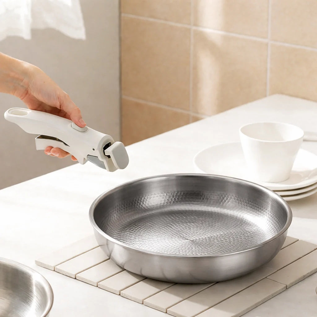 TitaneX® Frying Pan with Detachable Handle